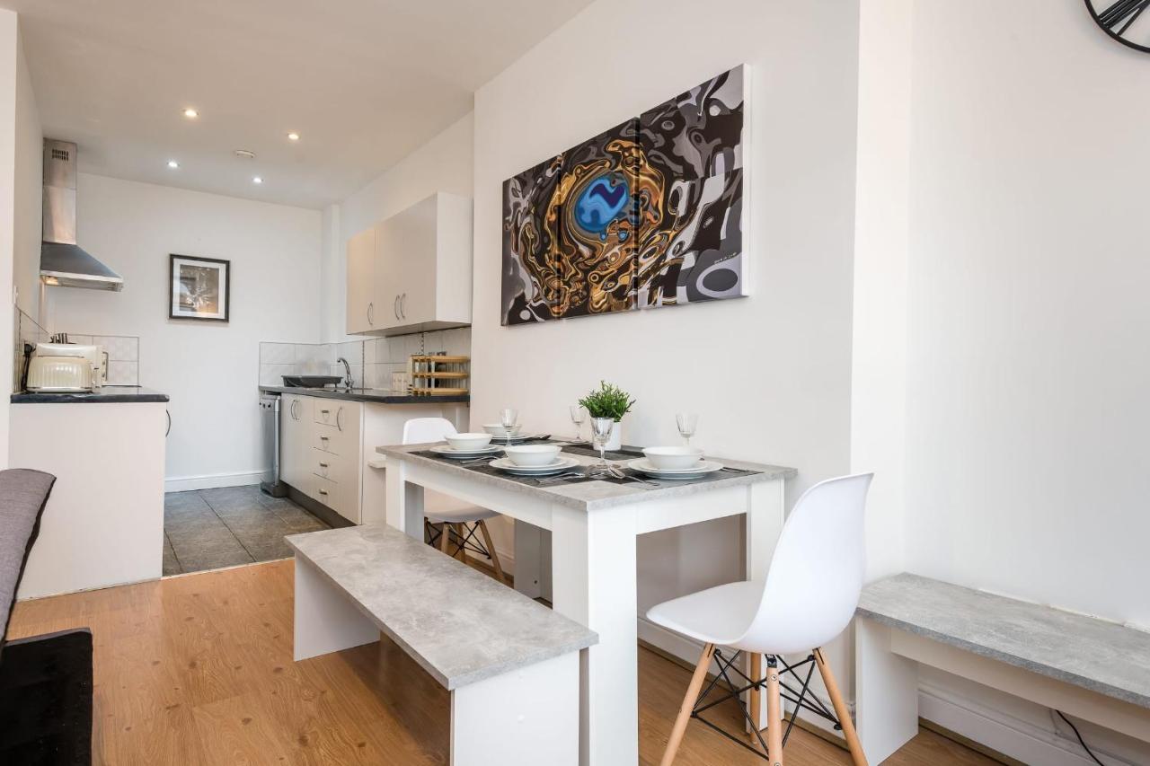 Superb Location, Lovely And Bright 2 Bed Apartment Liverpool Luaran gambar