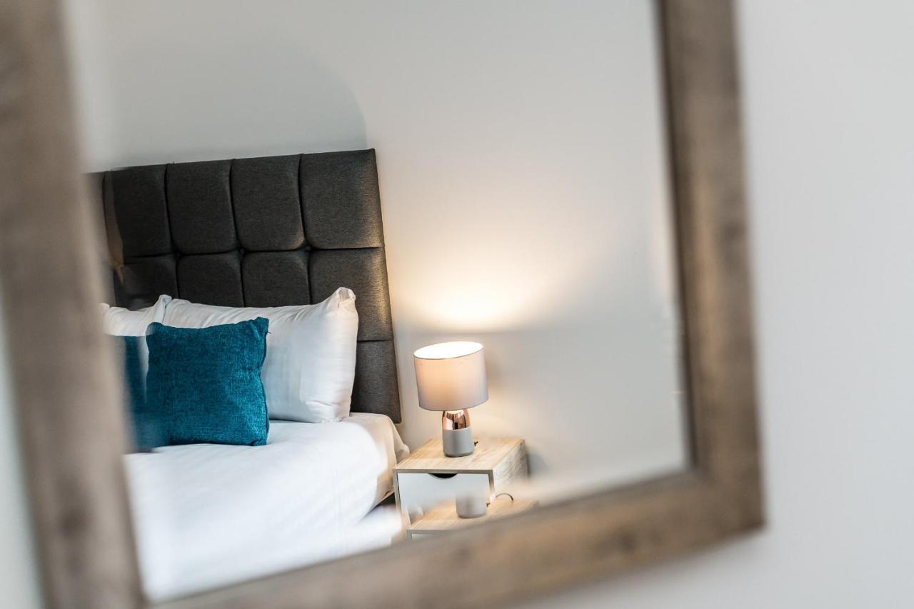 Superb Location, Lovely And Bright 2 Bed Apartment Liverpool Luaran gambar
