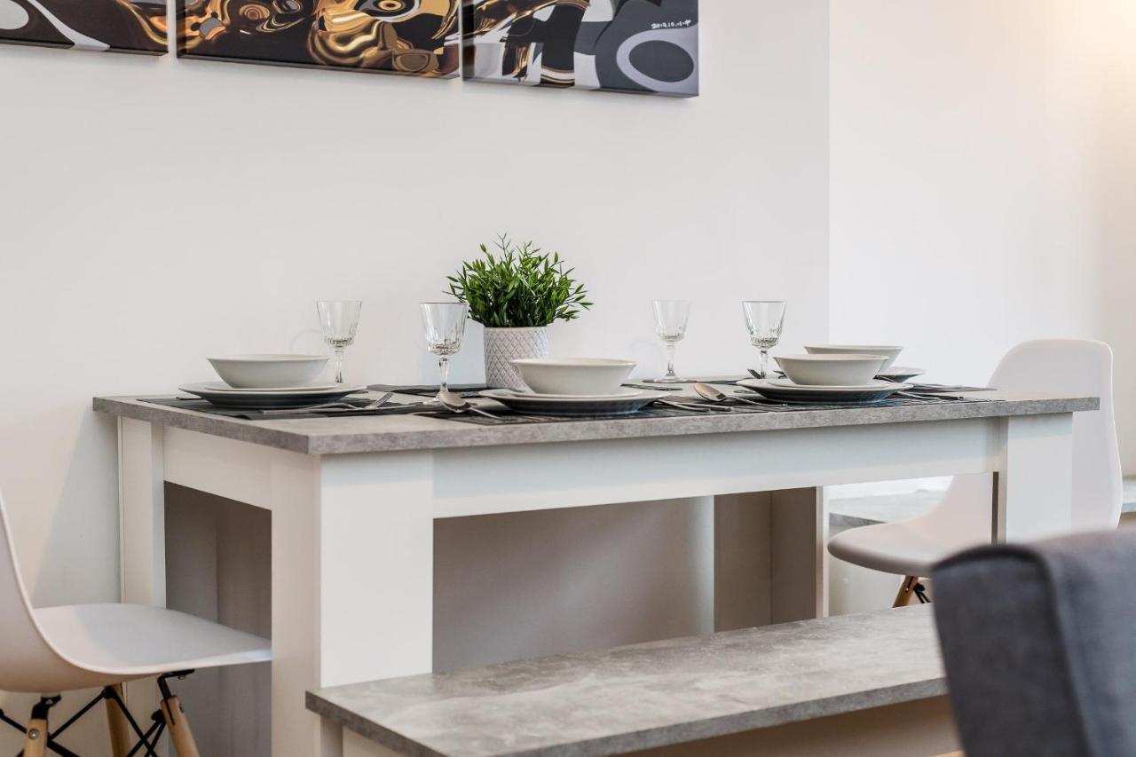 Superb Location, Lovely And Bright 2 Bed Apartment Liverpool Luaran gambar