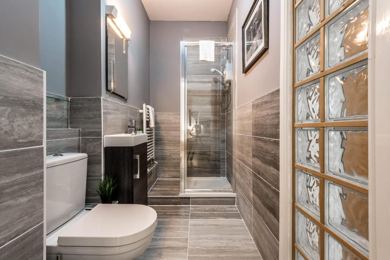 Superb Location, Lovely And Bright 2 Bed Apartment Liverpool Luaran gambar